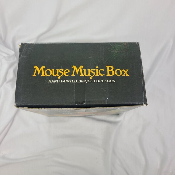 Jasco Mouse Music Box Plays Deck the Halls Hand Painted Tested WORKS - Picture 15 of 16